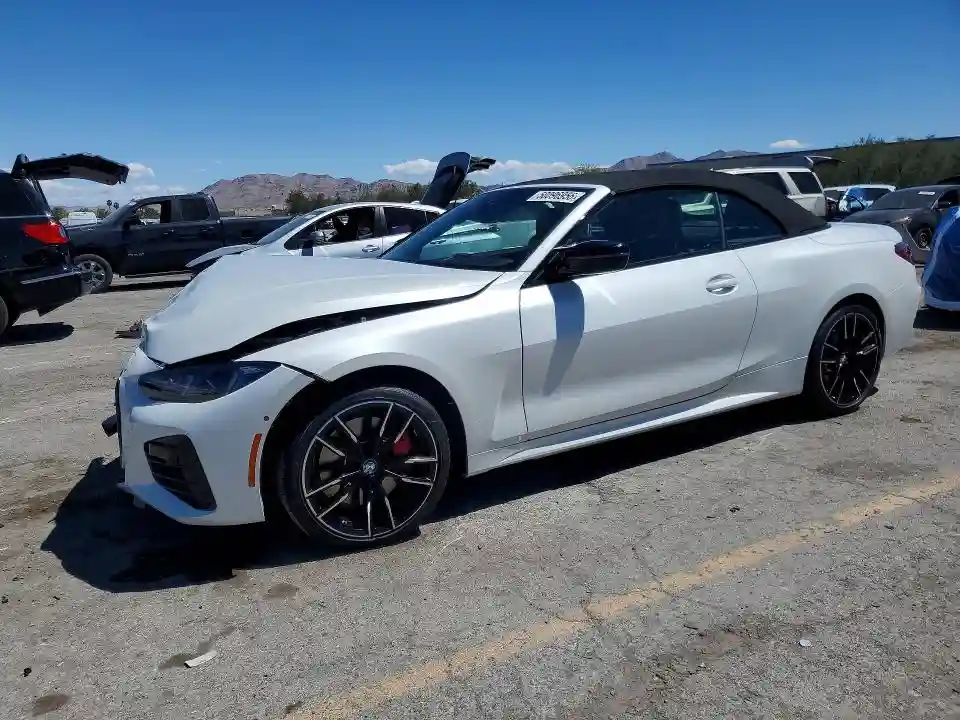 WBA63DB09TCW54937 2026 BMW M4-0