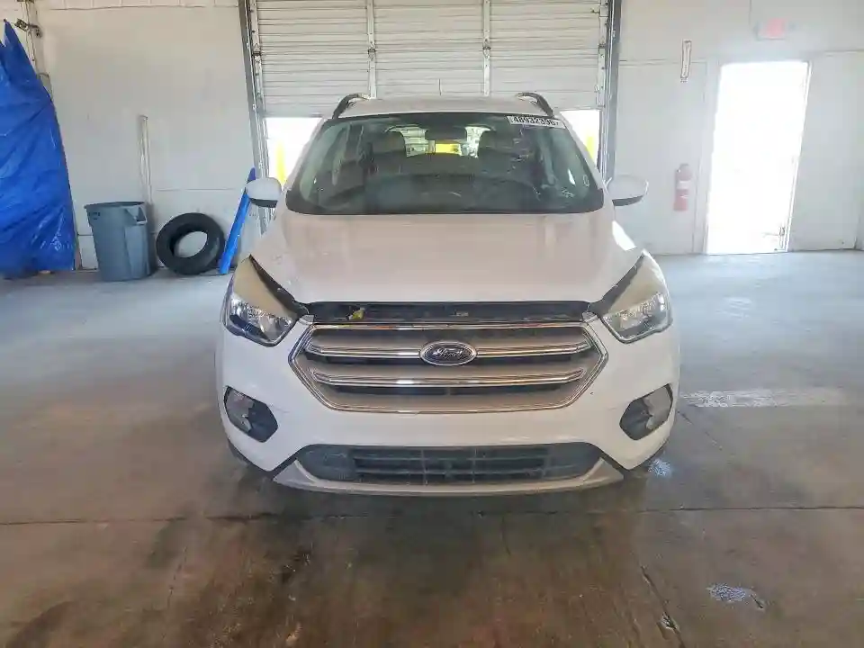 1FMCU0GD4JUA48021 2018 FORD ESCAPE-4