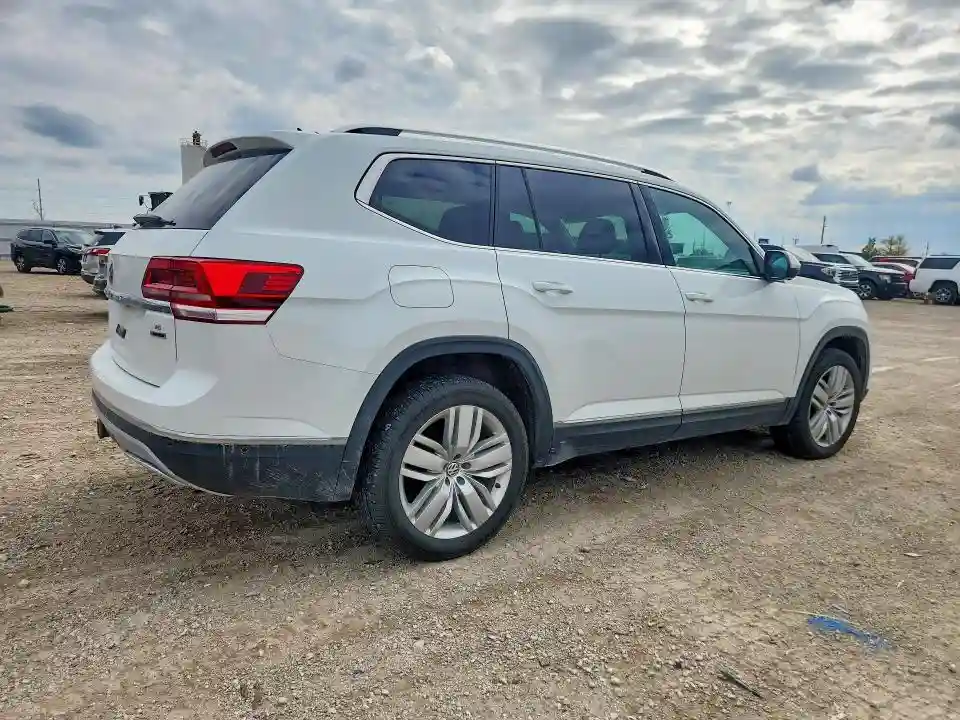 1V2NR2CA6JC504773 2018 VOLKSWAGEN ATLAS-2