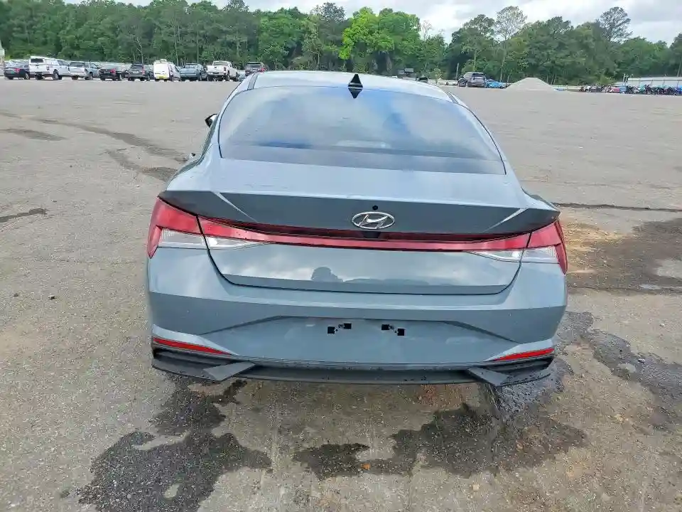 KMHLM4AG7NU270665 2022 HYUNDAI ELANTRA-5