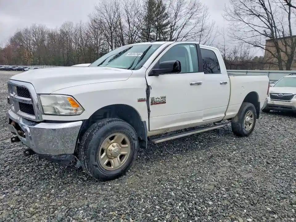 3C6TR5DT1FG576387 2015 RAM 2500-0