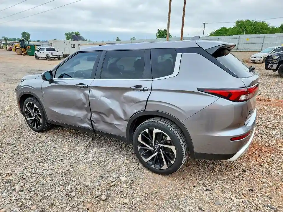 JA4J3UA82NZ011442 2022 MITSUBISHI OUTLANDER-1