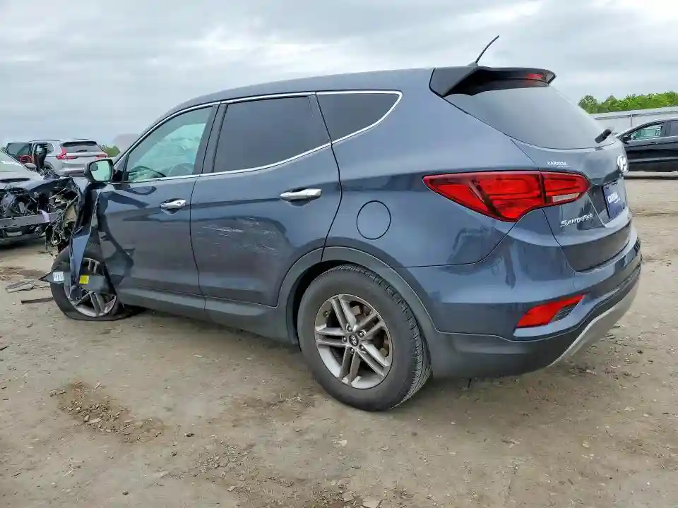5NMZT3LB4JH068199 2018 HYUNDAI SANTA FE-1