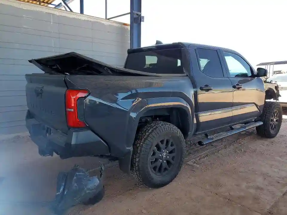 3TYKD5HN2RT003037 2024 TOYOTA TACOMA-2