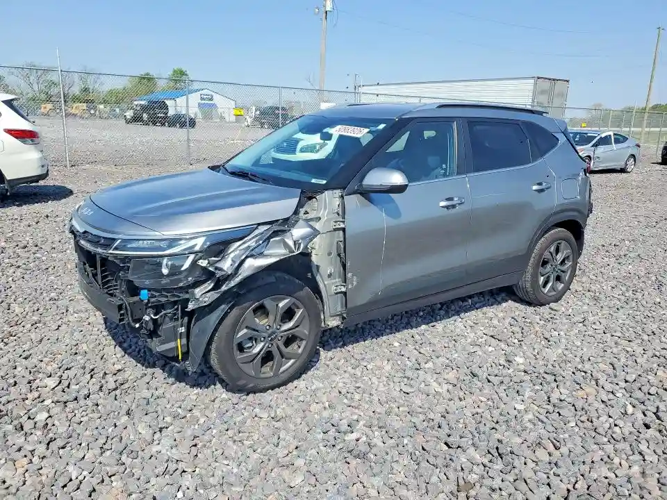 KNDEU2AA3R7495621 2024 KIA SELTOS-0