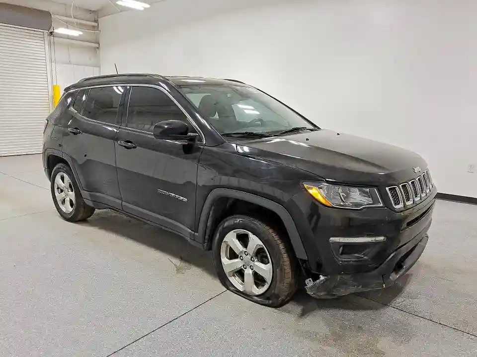 3C4NJDBB4MT579849 2021 JEEP COMPASS-3