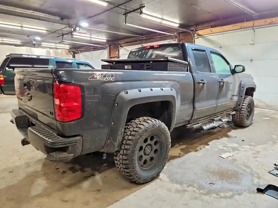 1GCVKREC5HZ252468 2017 CHEVROLET SILVERADO-2