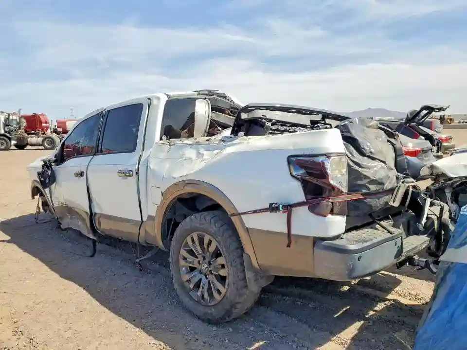 1N6AA1E59HN505221 2017 NISSAN TITAN-1