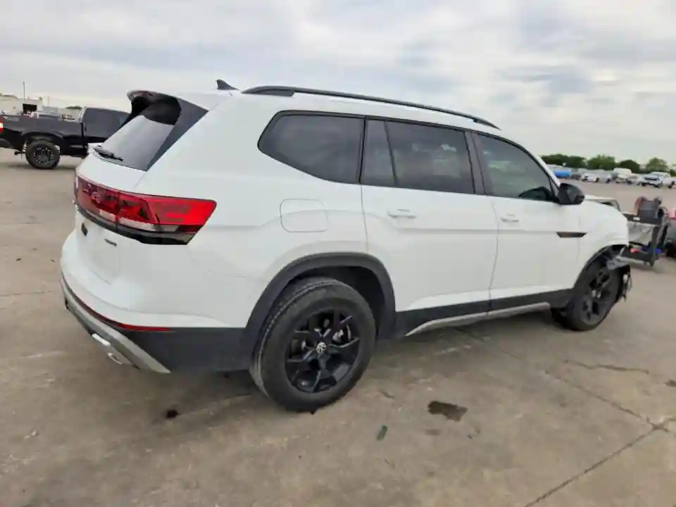 1V2CR2CA3SC551476 2025 VOLKSWAGEN ATLAS-2