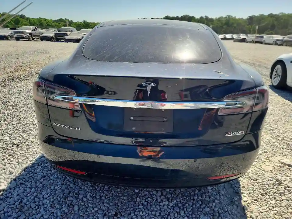 5YJSA1E46JF268643 2018 TESLA MODEL S-5