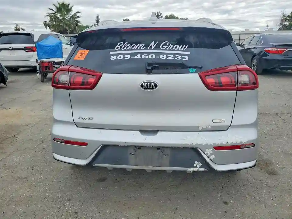 KNDCB3LC2H5090345 2017 KIA NIRO-5