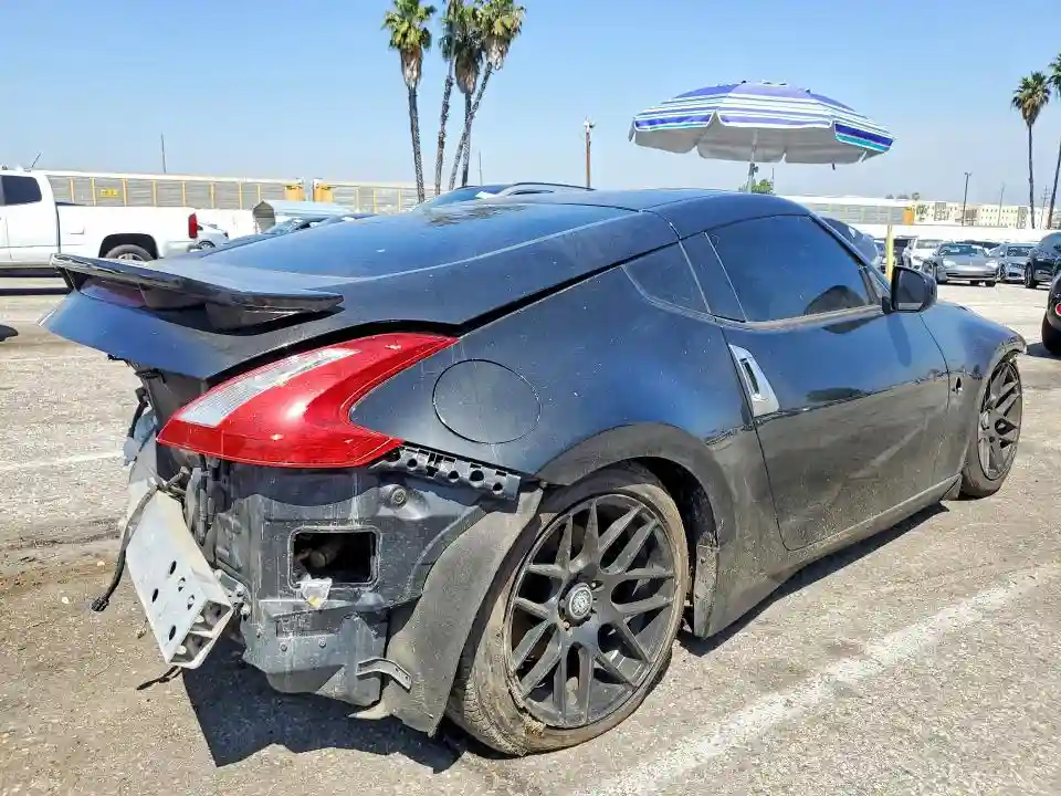 JN1AZ4EH7HM955398 2017 NISSAN 370Z-2
