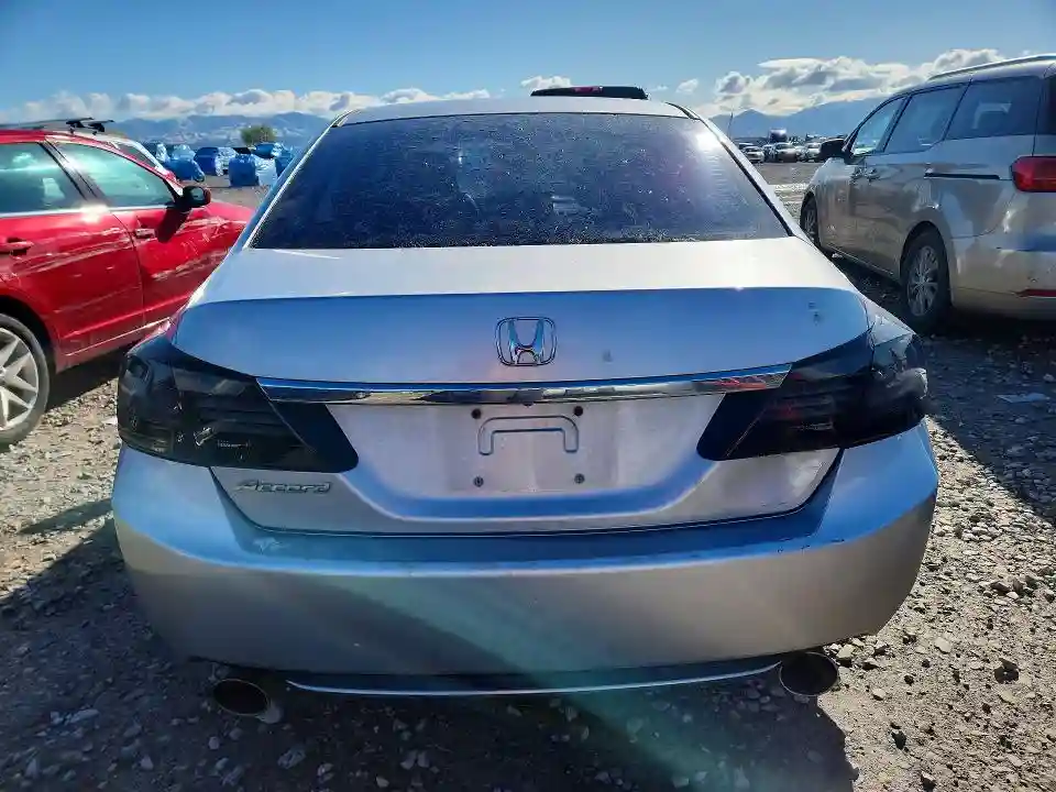 1HGCR2F33DA184352 2013 HONDA ACCORD-5