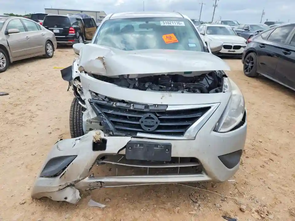 3N1CN7AP7KL874907 2019 NISSAN VERSA-4