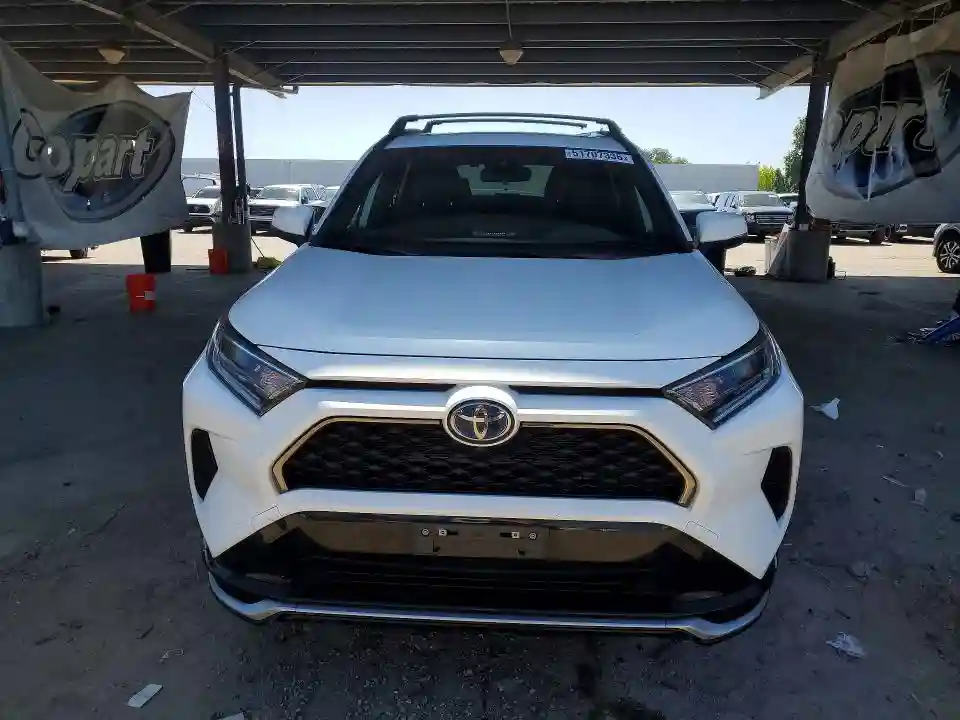 JTMAB3FV9MD065351 2021 TOYOTA RAV4-4