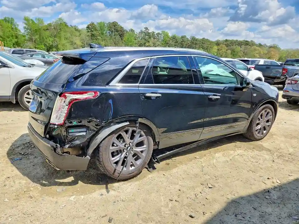 1GYKNFRSXJZ192262 2018 CADILLAC XT5-2