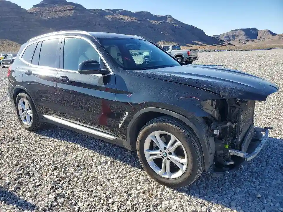 5UXTY3C0XM9H40452 2021 BMW X3-3
