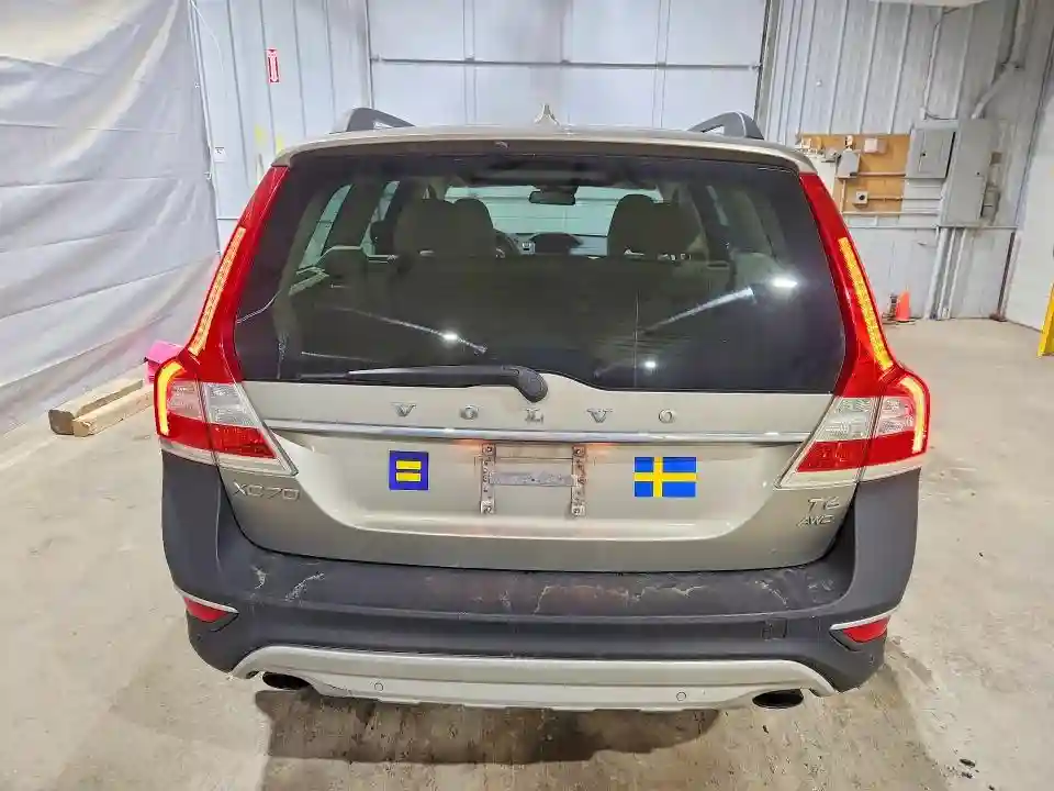 YV4902NC6F1194295 2015 VOLVO XC70-5