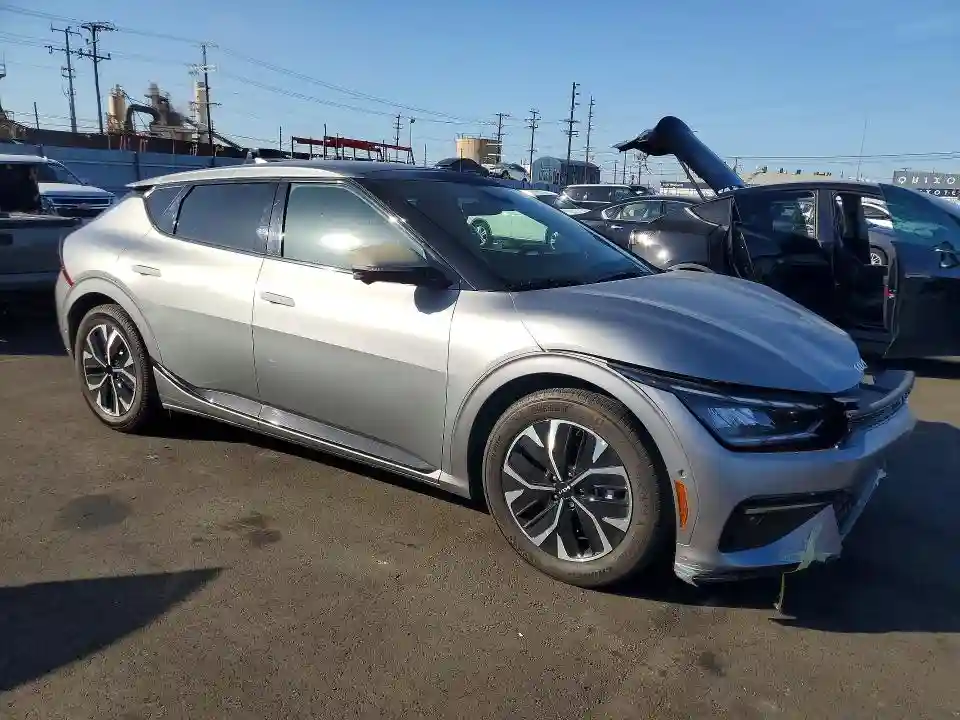 KNDC44LA5P5113565 2023 KIA ALL OTHER-3