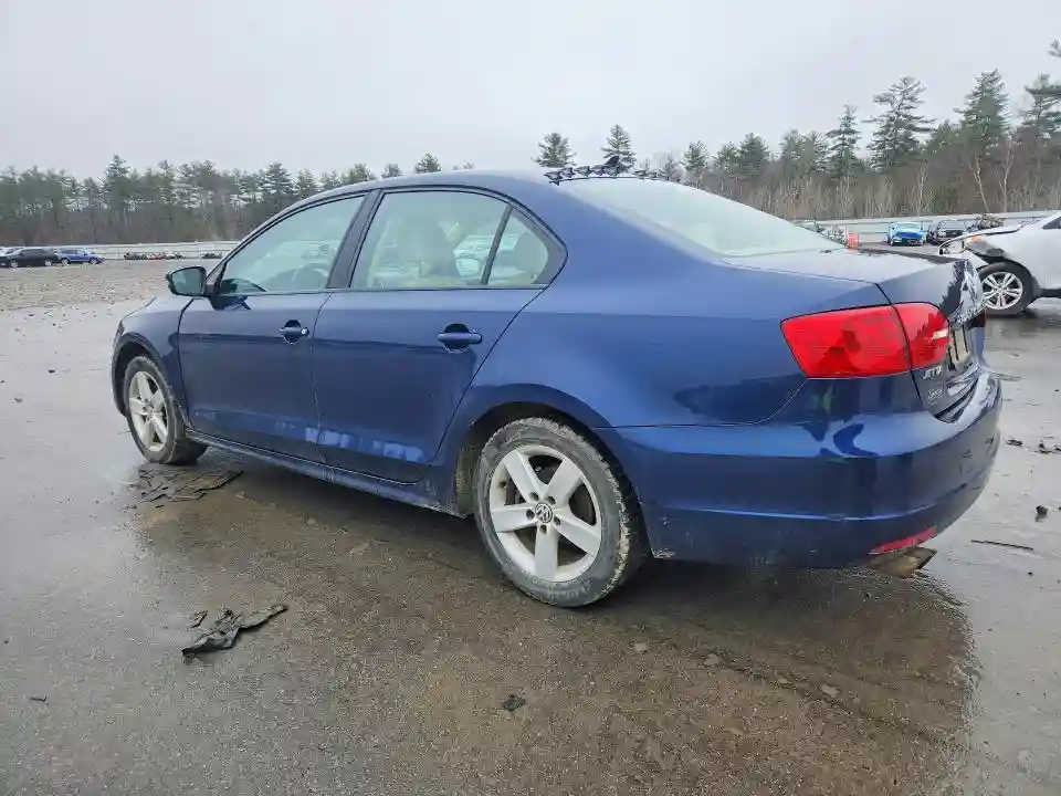 3VWLL7AJ0EM361508 2014 VOLKSWAGEN JETTA-1