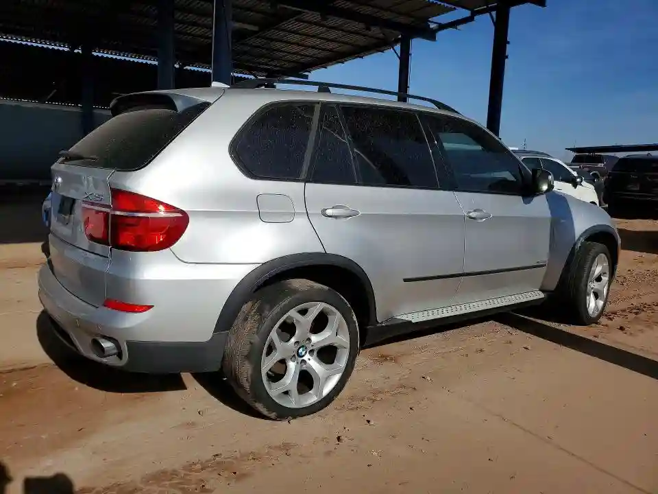 5UXZV4C59D0E02713 2013 BMW X5-2
