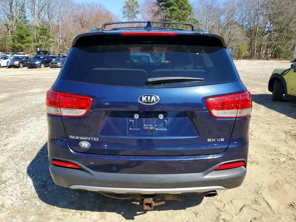 5XYPHDA53HG248001 2017 KIA SORENTO-5