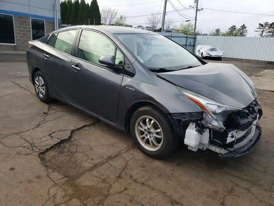 JTDKARFU1G3504795 2016 TOYOTA PRIUS THRE-3