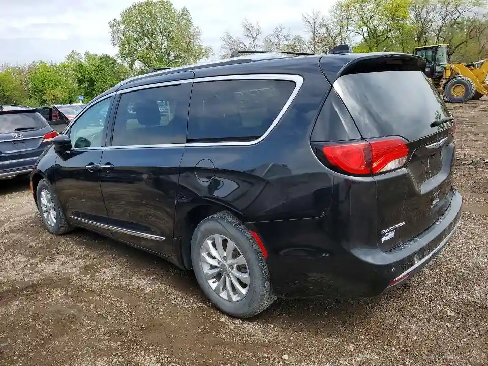 2C4RC1BG0JR290441 2018 CHRYSLER PACIFICA-1