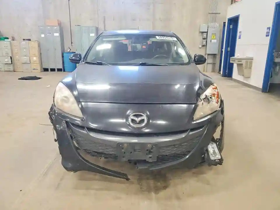 JM1BL1K50B1370148 2011 MAZDA MAZDA3-4