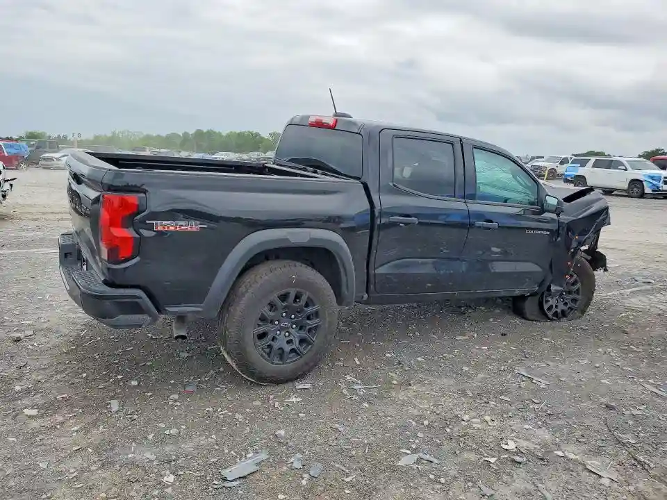 1GCPTEEK0R1279079 2024 CHEVROLET COLORADO-2