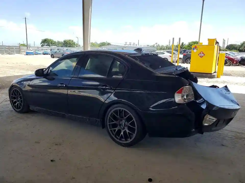 WBAPM5C57BE578459 2011 BMW 3 SERIES-1