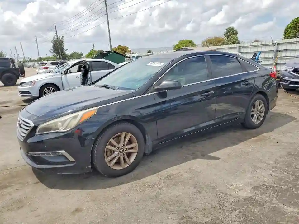 5NPE24AF1FH185598 2015 HYUNDAI SONATA-0