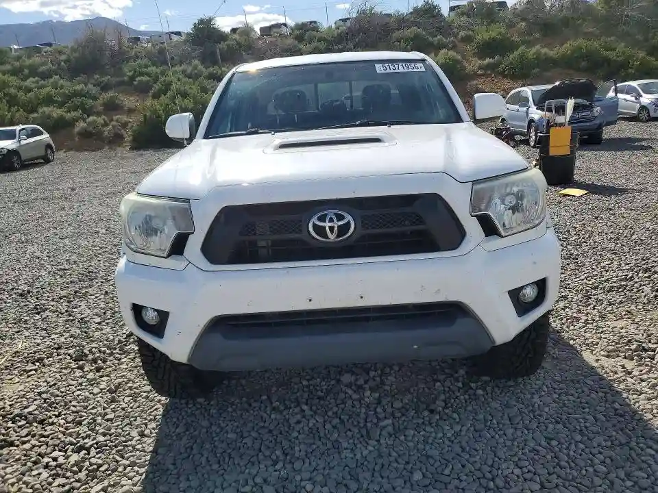 3TMMU4FN5FM082135 2015 TOYOTA TACOMA-4