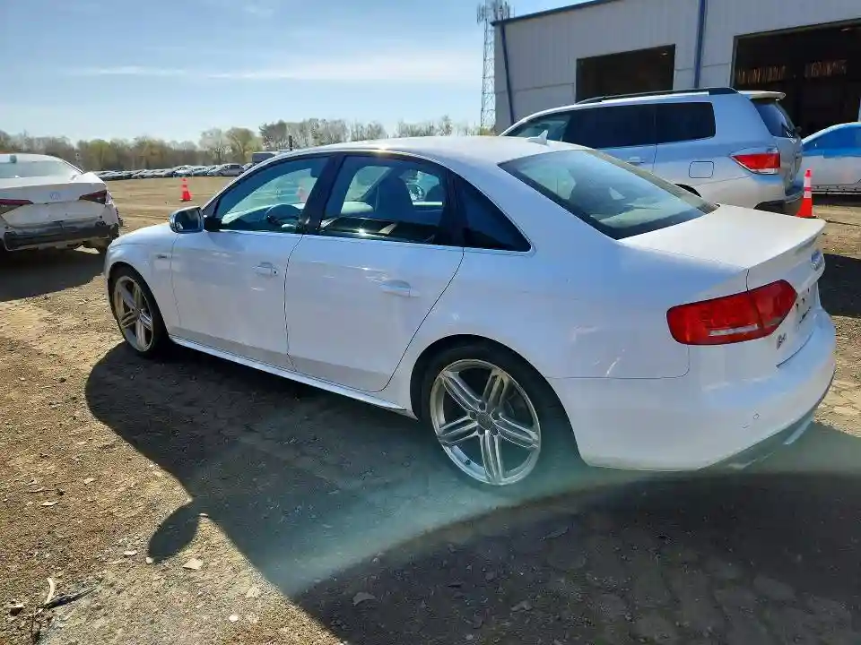 WAUBGAFL7BA109867 2011 AUDI S4/RS4-1