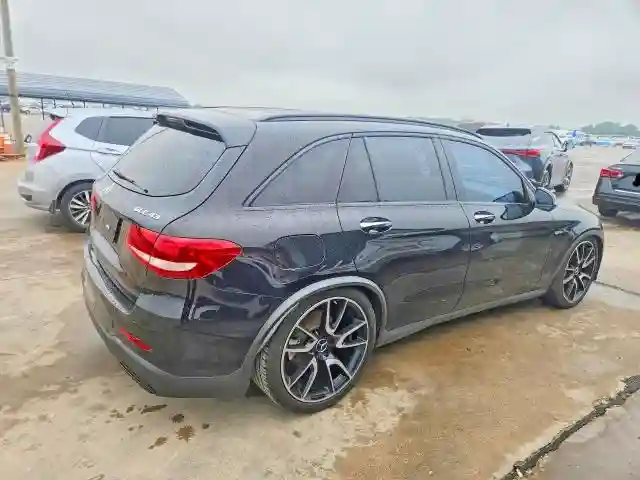 WDC0G6EB5HV005521 2017 MERCEDES BENZ GLC-CLASS-2
