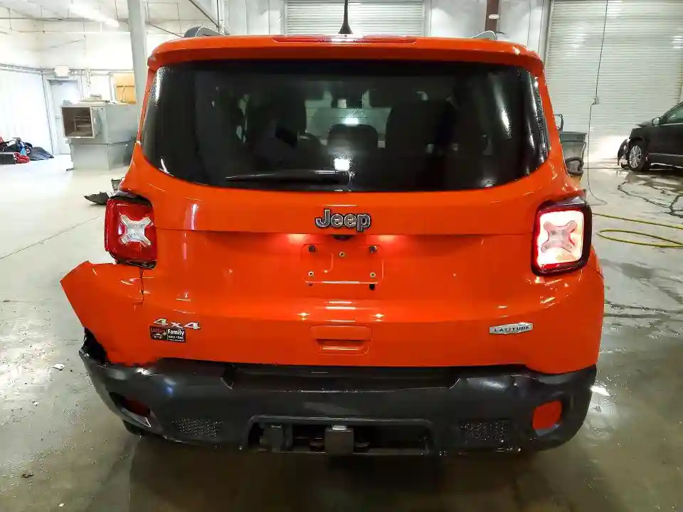 ZACCJBBB0JPH99195 2018 JEEP RENEGADE-5