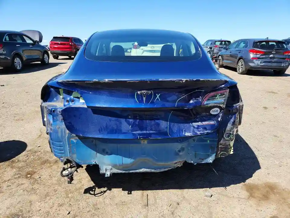 5YJ3E1EC8MF091940 2021 TESLA MODEL 3-5