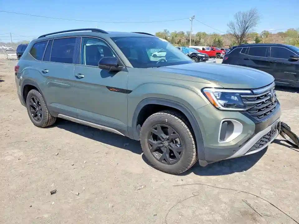 1V2CR2CA5SC564701 2025 VOLKSWAGEN ATLAS-3
