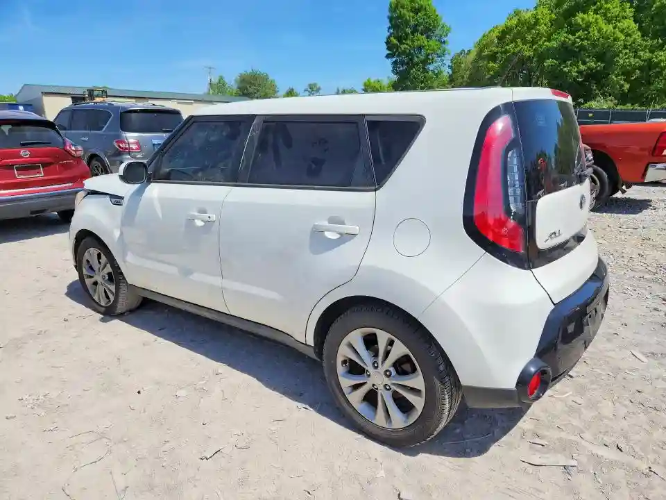 KNDJP3A59G7378086 2016 KIA SOUL-1