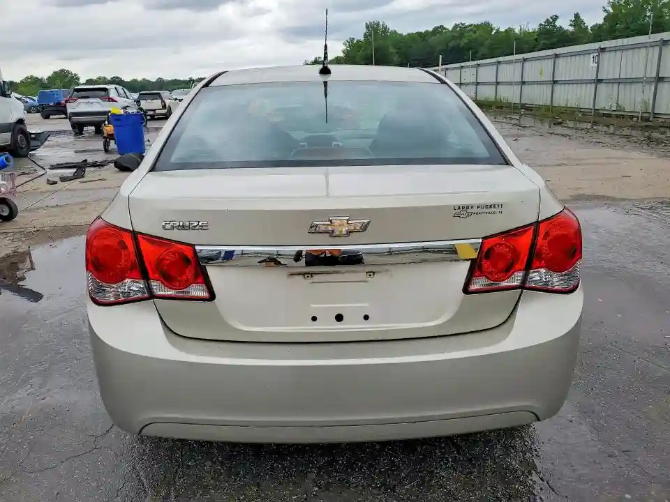 1G1PA5SH9E7420715 2014 CHEVROLET CRUZE-5