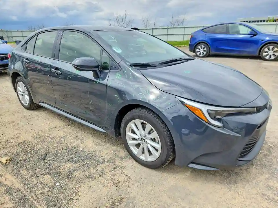 JTDBCMFE6R3046700 2024 TOYOTA COROLLA-3