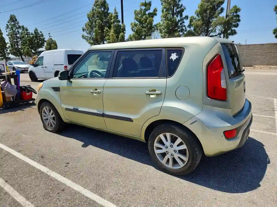 KNDJT2A60D7590224 2013 KIA SOUL-1