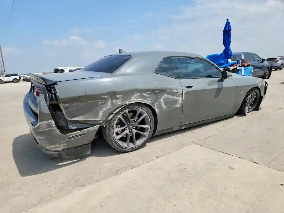 2C3CDZFJ7PH662674 2023 DODGE CHALLENGER-2