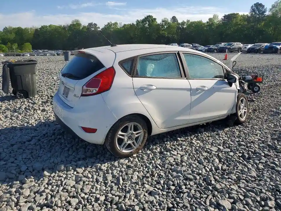 3FADP4EJ7JM116791 2018 FORD FIESTA-2