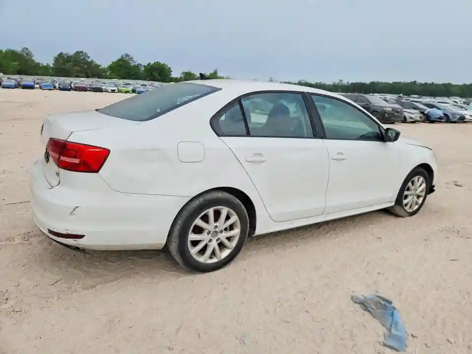 3VWD17AJ1FM250347 2015 VOLKSWAGEN JETTA-2