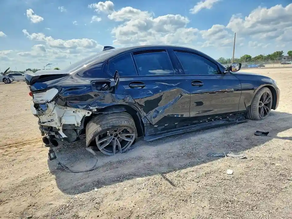 WBA5U7C05MFK99886 2021 BMW M3-2