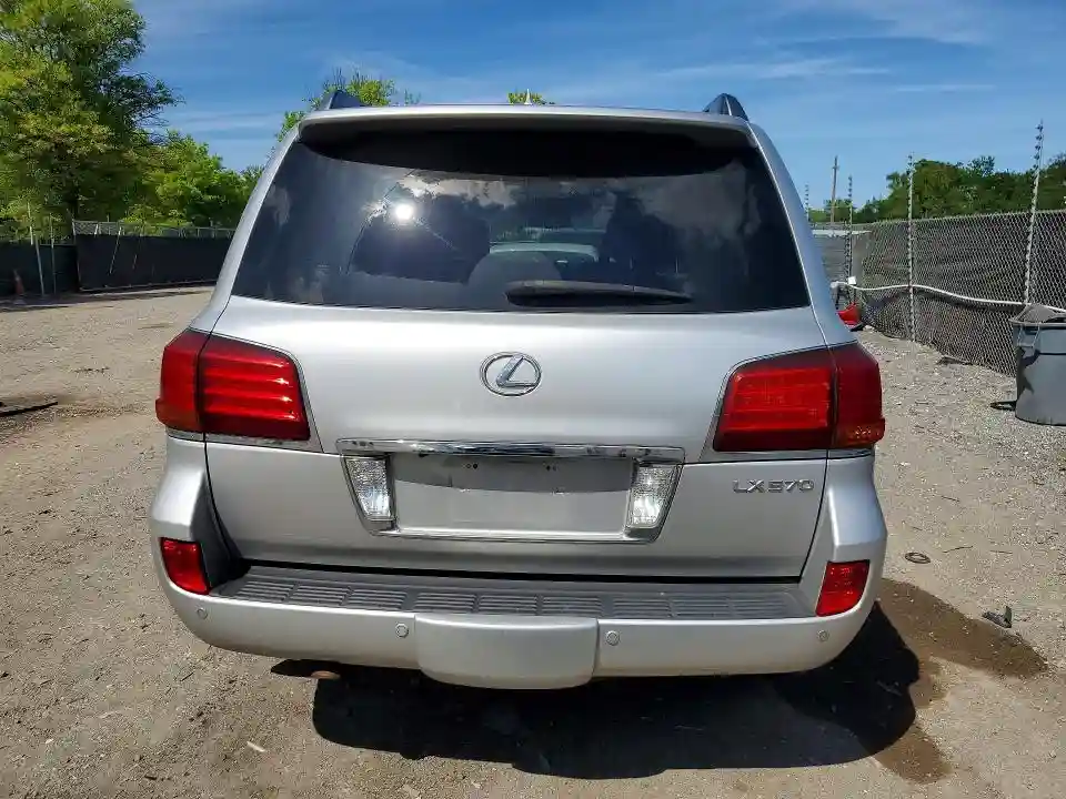 JTJHY7AX9B4082268 2011 LEXUS LX570-5