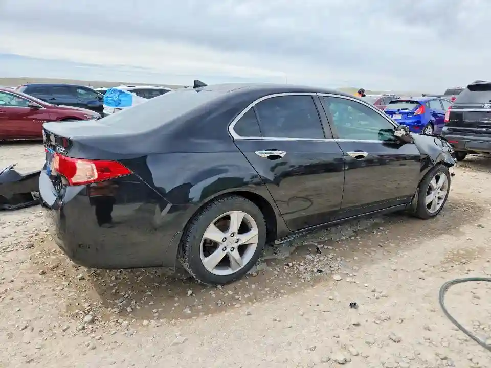 JH4CU2F61BC015907 2011 ACURA TSX-2