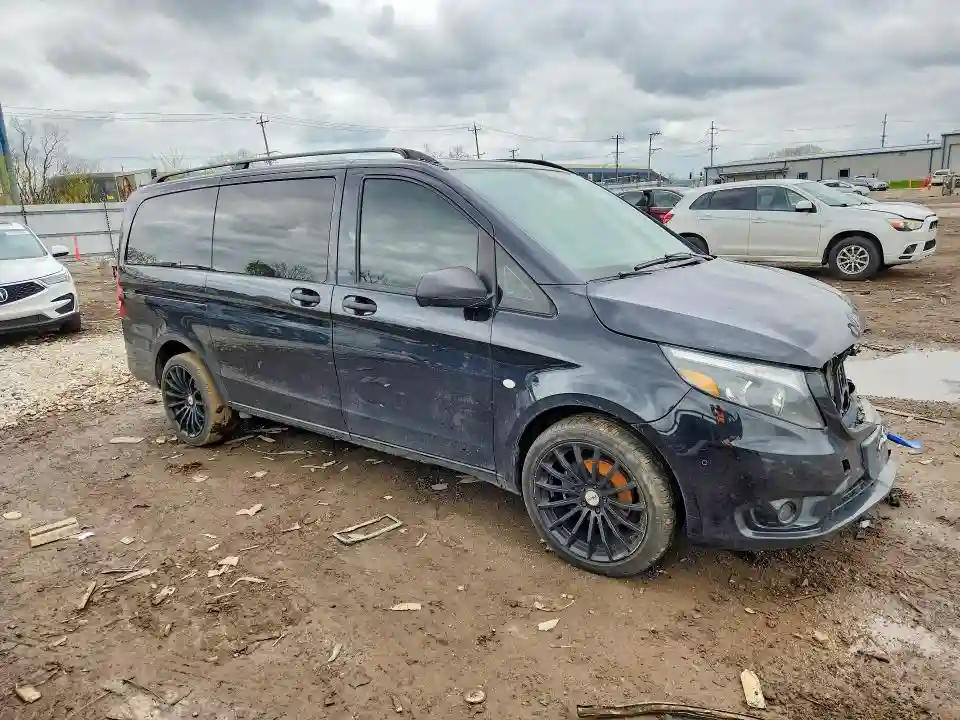 WD4PG2EE7G3125568 2016 MERCEDES-BENZ METRIS-3