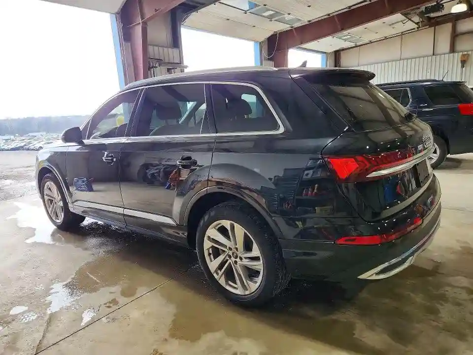 WA1LJAF78MD038024 2021 AUDI Q7-1